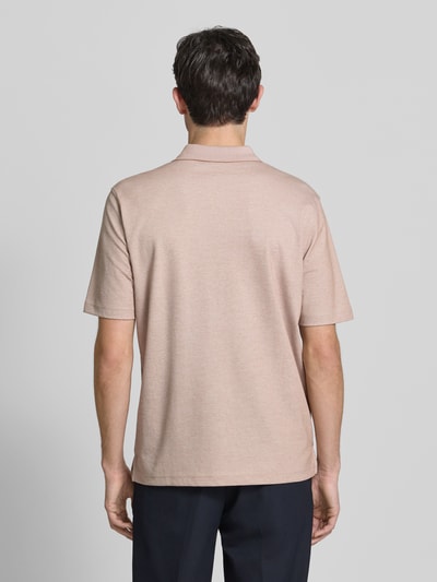 Christian Berg Men Koszulka polo o kroju regular fit z brustaszą Camel 5