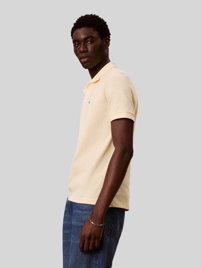 Calvin Klein Jeans Regular Fit Poloshirt aus reiner Baumwolle Hellgelb 3