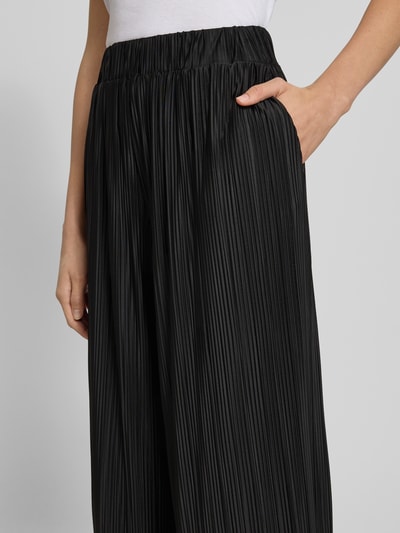 Selected Femme Regular Fit Weite Hose in Plissee-Optik Modell 'FELLIE' Black 3