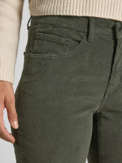 Brax Spodnie sztruksowe o kroju slim fit z 5 kieszeniami model ‘Carola’ Ciemnozielony 3