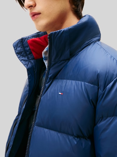 Tommy Jeans Relaxed Fit Daunenjacke mit Kapuze Dunkelblau 3