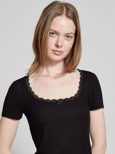 Guess T-Shirt mit Schleifen-Detail Modell 'LIA' Black 3