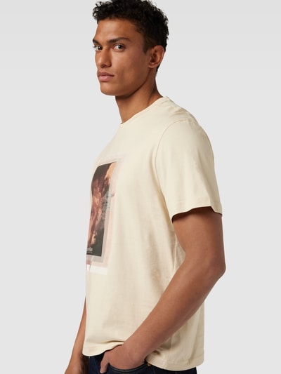 CK Calvin Klein T-shirt z nadrukiem z logo model ‘PHOTO’ Piaskowy 3