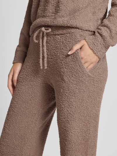 Jake*s Casual Stoffhose aus Teddyfell Taupe 3