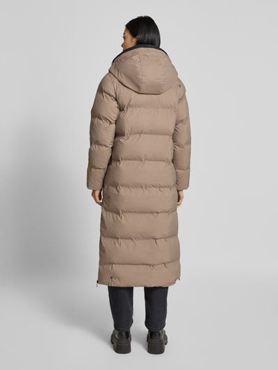 khujo Steppmantel mit Reißverschlusstaschen Modell 'MAYLA3' Beige 5