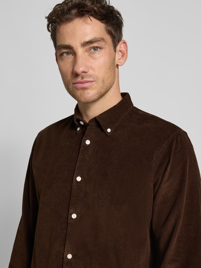 SELECTED HOMME Koszula sztruksowa o kroju regular fit z czystej bawełny model ‘DANNI’ Ciemnobrązowy 3