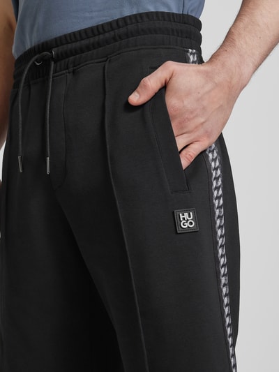 HUGO Shorts mit Label-Patch Modell 'Desort' Black 3