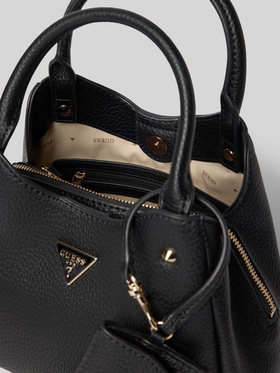 Produktfoto, schwarze Handtasche in Leder-Optik Modell 'LORELLA' von GUESS mit geteiltem Hauptfach, Magnetverschluss und Logo-Detail