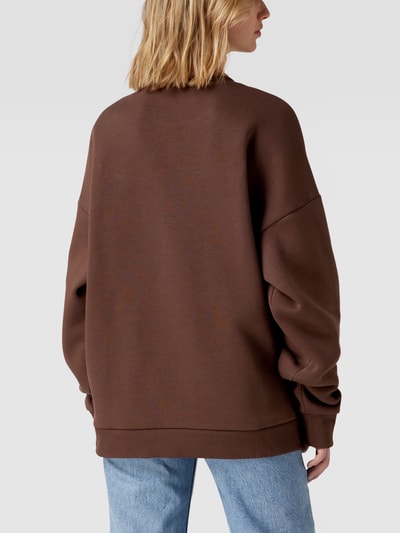 Review Oversized Sweatshirt mit Label-Stitching Dunkelbraun 5