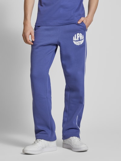 Alpha Industries Regular Fit Sweatpants mit Label-Print Lila 4