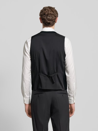 Männermodel trägt Weste mit V-Ausschnitt Modell 'FESTONE' von Cinque, Material-Mix mit Schurwoll-Anteil, Regular-Fit, Rückenansicht.