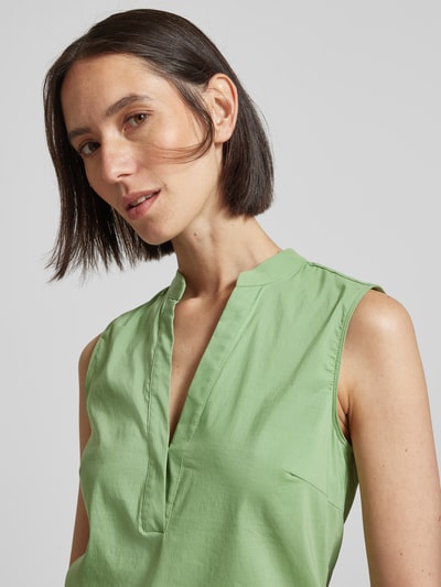 More & More Regular Fit Blusenshirt mit V-Ausschnitt Gruen 3