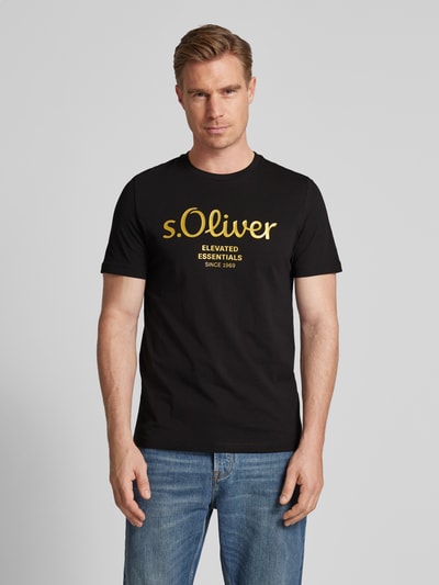 s.Oliver RED LABEL Regular Fit T-Shirt aus reiner Baumwolle mit Statement-Label-Print Black 4