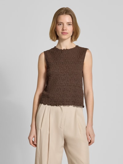 Vrouwenmodel draagt Top met structuurpatroon en ronde hals van Jake*s Collection, katoenmix met stretch, slim fit, ruglengte maat S 47 cm, geheelvooraanzicht