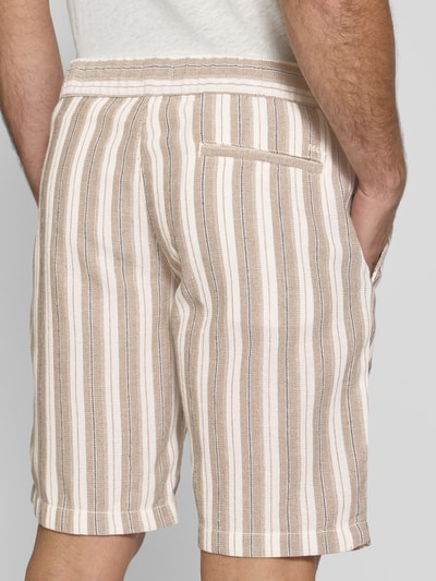 MCNEAL Regular Fit Shorts mit Gesäßtasche Sand 3