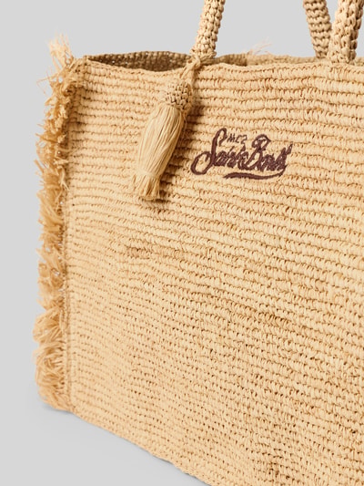 Productfoto, shopper met open hoofdvak, labelstitching, model 'VANITY RAFFIA FRINGES' van MC2 Saint Barth, raffiabast, franjes, draagband, breedte maat 1: 39 cm, lengte maat 1: 31 cm, diepte maat 1: 20 cm, schouderbandlengte maat 1: 55 cm