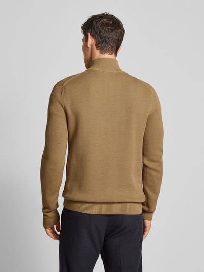 SELECTED HOMME Sweter z dzianiny z prążkowanymi wykończeniami model ‘DANE’ Camel 5