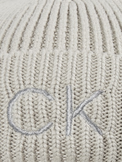 CK Calvin Klein Beanie mit Label-Stitching Hellgrau 2