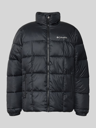 Produktfoto, schwarze Regular Fit Jacke in Stepp-Optik Modell 'Puffect™' von Columbia mit Logo-Print, Reißverschluss und Stehkragen