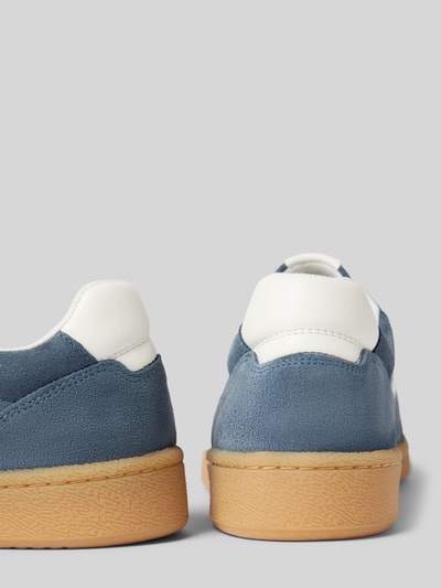 Marc O'Polo Low Top Sneaker aus edlem Velours-Rindsleder mit Glattleder-Details Hellblau 2