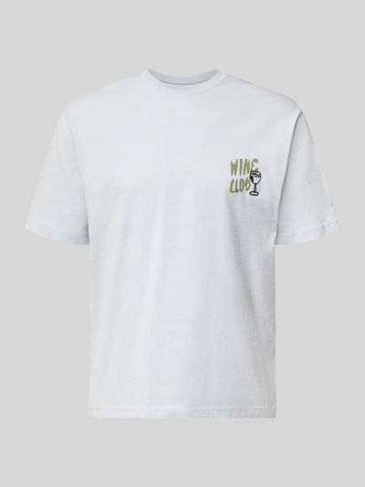 Produktfoto, T-shirt uit puur katoen model 'PETER' van MCNEAL met rechte snit, ronde hals, ruglengte maat M 66 cm, licht van kleur