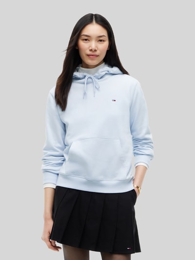 Tommy Jeans Regular Fit Hoodie aus Baumwoll-Mix Hellblau 4