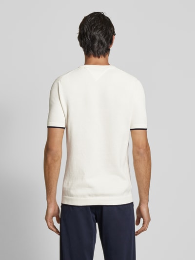 Tommy Hilfiger T-Shirt mit Label-Detail Ecru 5