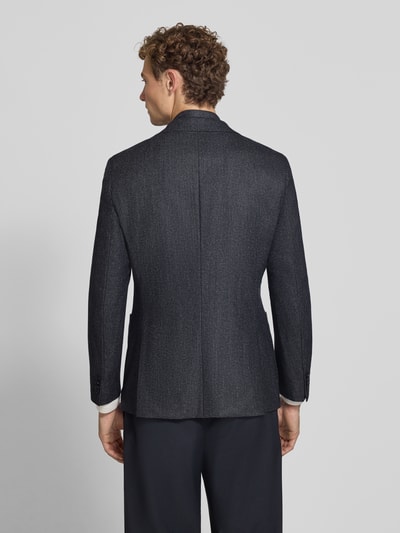 Männermodel trägt dunkelgraues Slim Fit Sakko aus Woll-Mix mit Kaschmir-Anteil Modell 'H-Hutson' von BOSS, Herren Sakko, Ganzkörperansicht Rückansicht