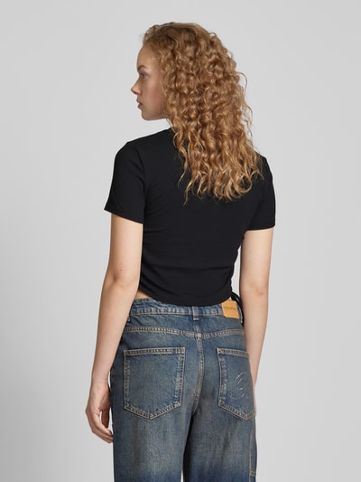 Only Cropped T-Shirt mit Schleifen-Details Modell 'AMY' Black 5