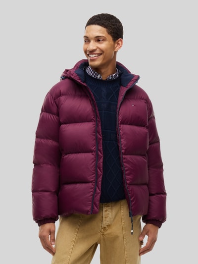 Tommy Jeans Relaxed Fit Daunenjacke mit Kapuze Bordeaux 4