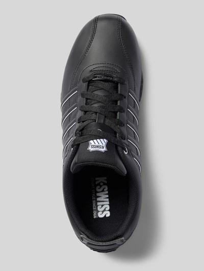 Produktfoto, Sneaker aus Leder mit Label-Details Modell 'Arvee 1.5' von K-SWISS in zwart gecoat leer met afgeronde punt, vetersluiting, profielzool, maat 44 hakhoogte 1 cm, schachthoogte 9 cm, schachtbreedte 9 cm, heren sneaker
