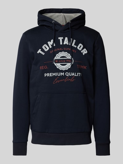 Tom Tailor Bluza o kroju regular fit z mieszanki bawełny z kapturem i nadrukiem z logo Granatowy 2