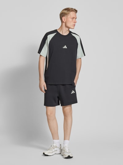 ADIDAS SPORTSWEAR Sweatshorts met viscose en labelprint Zwart - 1