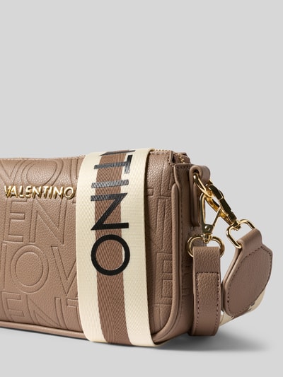 VALENTINO BAGS Crossbody Bag mit Label-Detail Modell 'PANSY' Taupe 2
