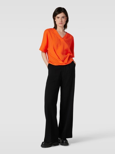 Christian Berg Woman Blouseshirt van viscosemix met V-hals Oranje - 1