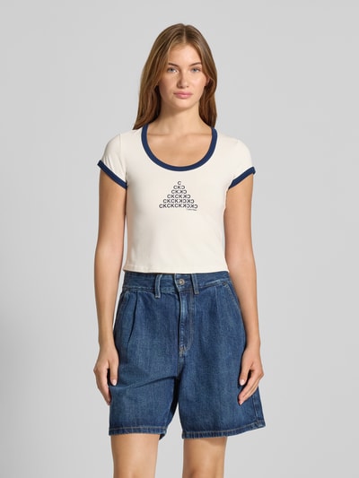 Calvin Klein Jeans Cropped T-Shirt mit Rundhalsausschnitt Ecru 4