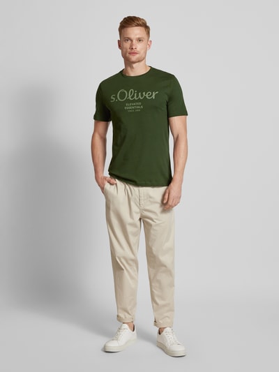 s.Oliver RED LABEL T-Shirt mit Rundhalsausschnitt Oliv 1