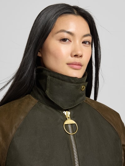 Barbour Relaxed Fit Funktionsjacke aus reiner Baumwolle (gewachst) Oliv 3