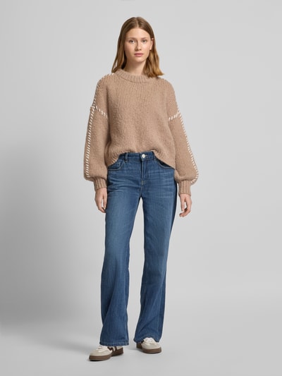 Vero Moda Relaxed Fit Strickpullover mit Kontrast-Detail Modell 'FENG' Taupe 1