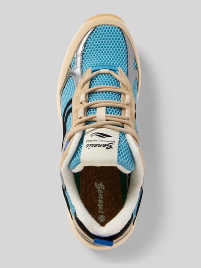 Produktfoto, Sneaker mit Label-Detail von Genesis in Blau, Beige und Weiß, abgerundete Spitze, Schnürung, Gummisohle, Größe 44 Kontext