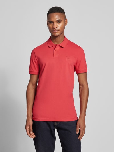 BOSS Orange Koszulka polo o kroju slim fit z naszywką z logo model ‘Passenger’ Czerwony 4