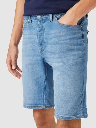 REVIEW Jeansshorts mit 5-Pocket-Design Blau 3