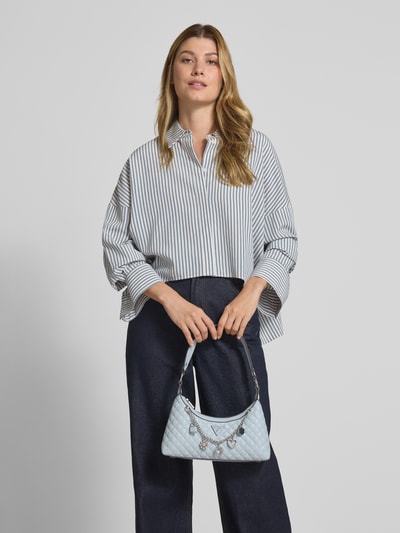 Guess Torebka z pikowaniem model ‘EVERLEE’ Jasnoniebieski 1