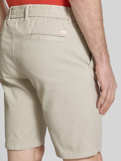BOSS Orange Tapered fit bermuda met elastische band, model 'Chino' Zand - 3
