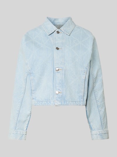 Produktfoto, Jeansjacke mit Eingrifftaschen Modell 'DOLEMAN TRUCKER' von Calvin Klein Jeans in hellem Blau, reine Baumwolle, strukturierte Oberfläche
