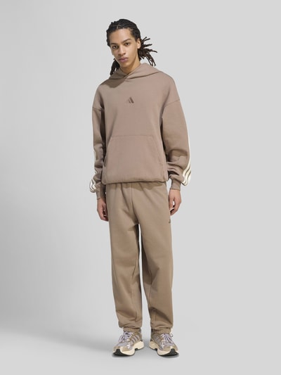 adidas Sportswear Regular Fit Hoodie aus reiner Baumwolle Beige 1