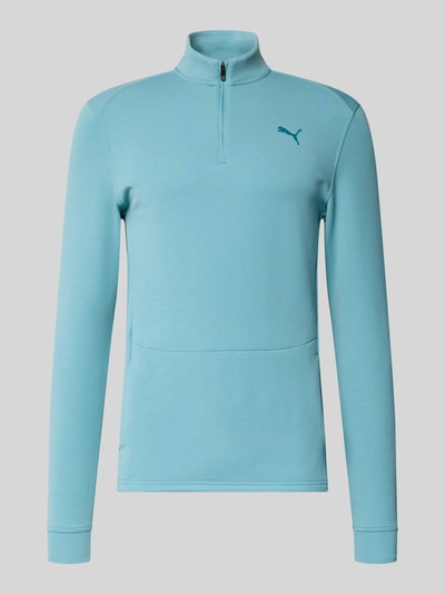 Produktfoto, Sweatshirt mit Label-Detail Modell 'CLOUDSPUN' von PUMA PERFORMANCE in Hellblau, Elastischer-Material-Mix mit Lyocell-Anteil, Gerader-Schnitt, Troyer-Kragen, Rückenlänge 74 cm, Ärmellänge 74 cm