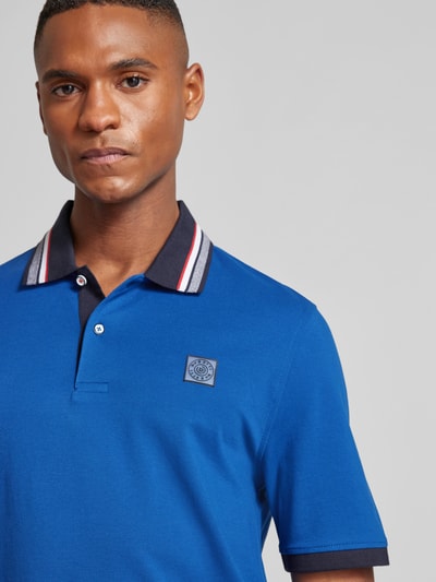 bugatti Regular Fit Poloshirt mit Label-Badge Royal 3