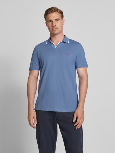 Christian Berg Men Regular Fit Poloshirt mit Logo-Stitching und Polokragen Jeansblau 4