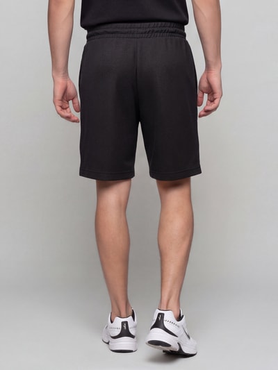 PUMA Performance Szorty dresowe o kroju relaxed fit z mieszanki bawełny 'ESS ELEVATED' Czarny 5
